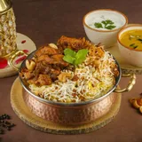 Lucknowi Chicken Biriyani [Boneless]