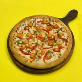 Red Chutney Paneer Bomb Pizza