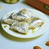 Khoya Gilori
