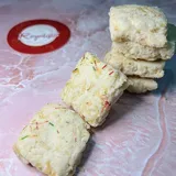 Coconut Laccha (250gm)