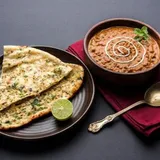 Dal Makhani With Choice Of Bread