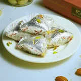 Khoya Gilori