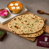 Handi Paneer With Choice Of Bread