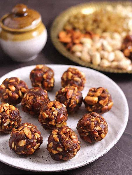 Khajur Laddu
