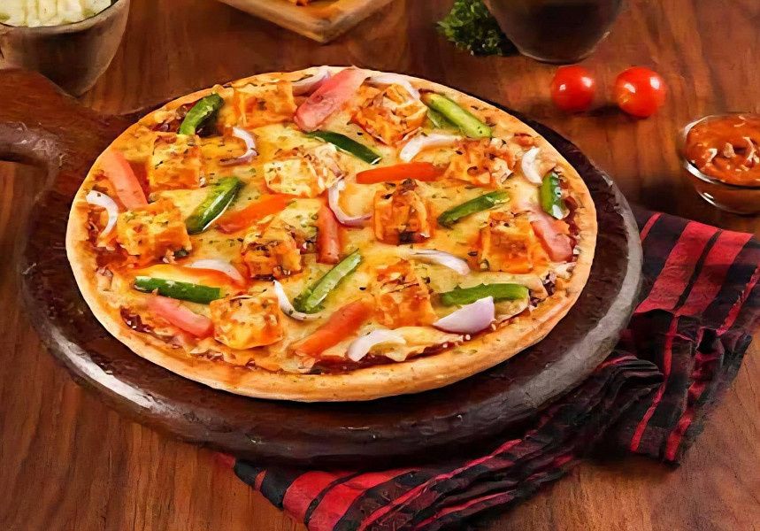 Chatpata Paneer Pizza
