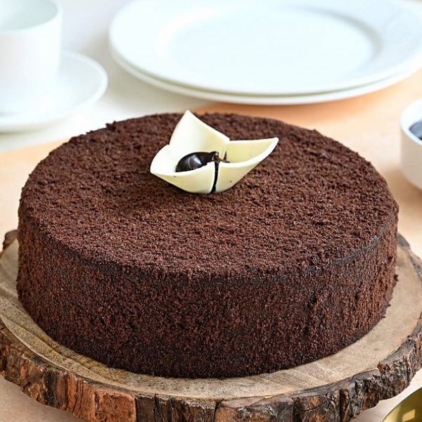 Chocolate Cake N Milk Chocolate Brooch