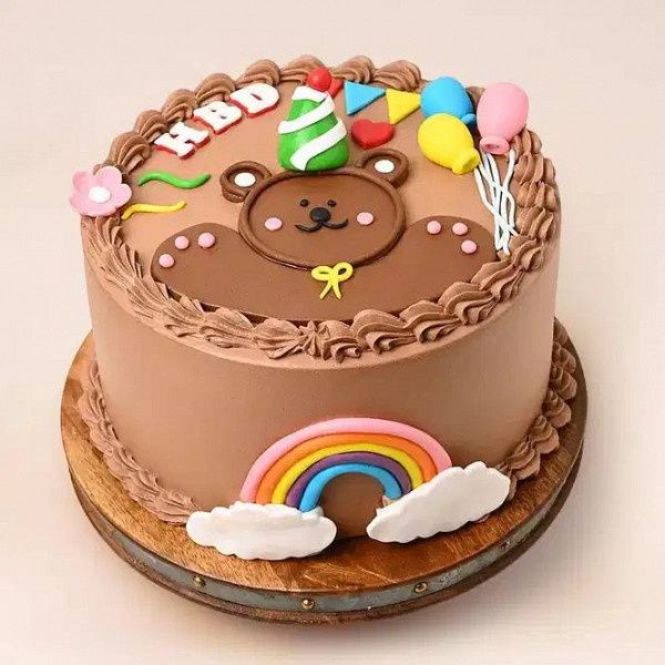 Happy Birthday Bear Cake