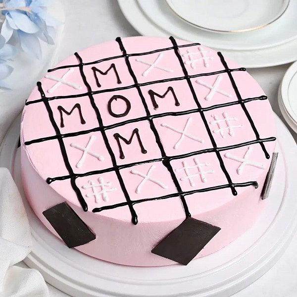 Strawberry Tic Tac Toe Cake