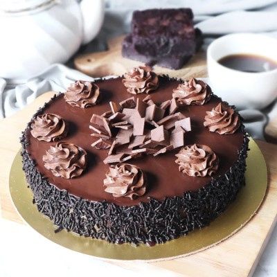 Truffle Delight Cake