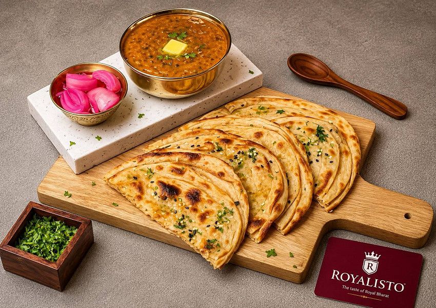 Dal Makhani With Choice Of Bread