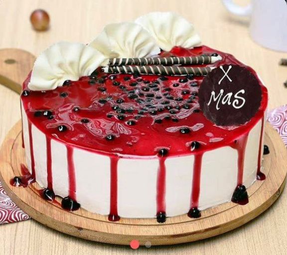 Round Blueberry Cake