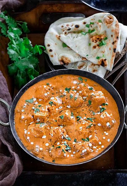 Paneer Butter Masala With Choice Of Bread