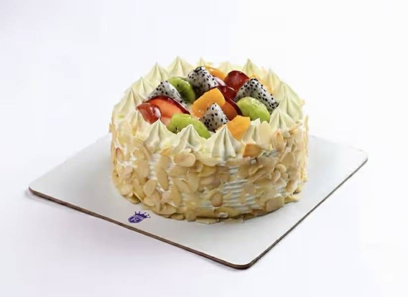 Eggless Fresh Mix Fruit Cake