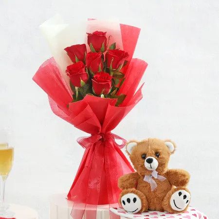 Roses With Teddy Love Duo