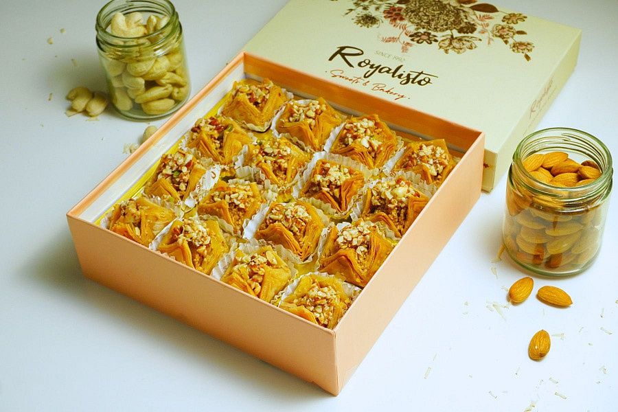 Pyramid Pista Baklava