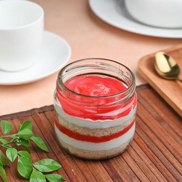 Strawberry Single Jar Cake