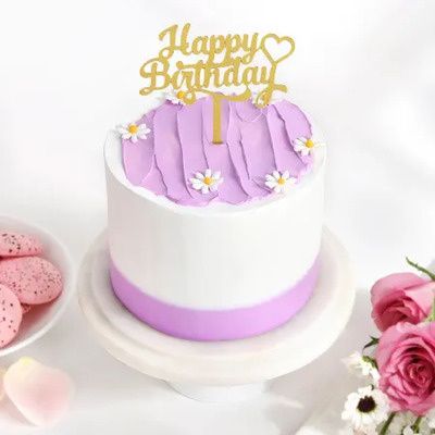 Daisy Fantasy Birthday Cake