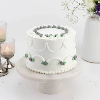 White Elegance Cake