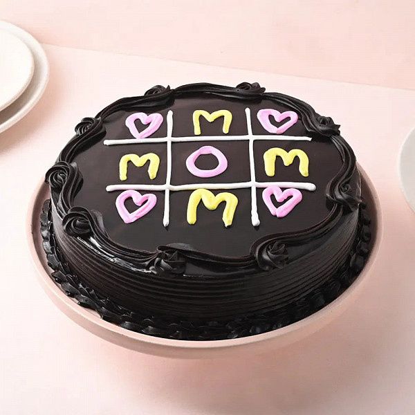 Cheerful Mom Cake