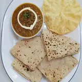 Dal Makhni +Plain Roti (4pc)