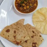 Chole Plain Paratha Combo