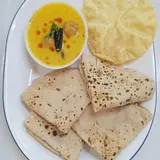Kadhi Pakora + Plain Roti (4pc)