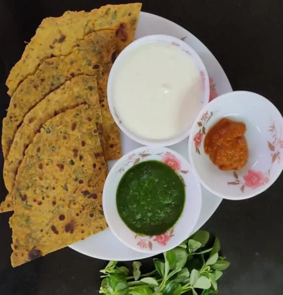 Methi Paratha (1pc)