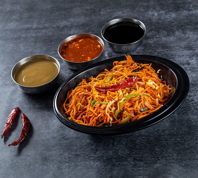 Schezwan Veg Noodles