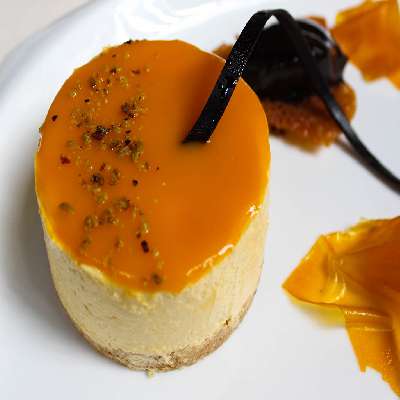 Mango Cheesecake (Slice)