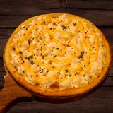Cheesy Mac Veg Pizza