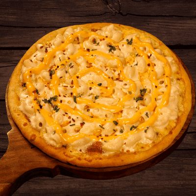 Cheesy Mac Veg Pizza