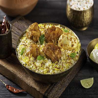Shahi Kolkata Murgh Biryani( Kolkata Chicken Biryani - Serve -2 )