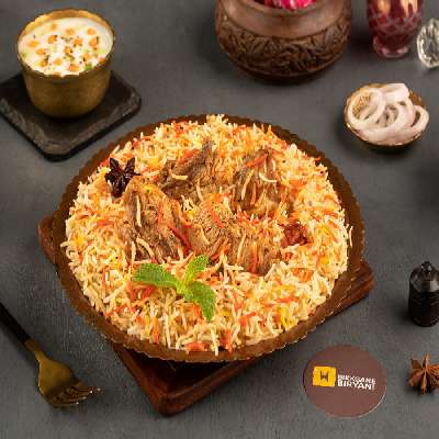 Chicken Lucknowi Biryani