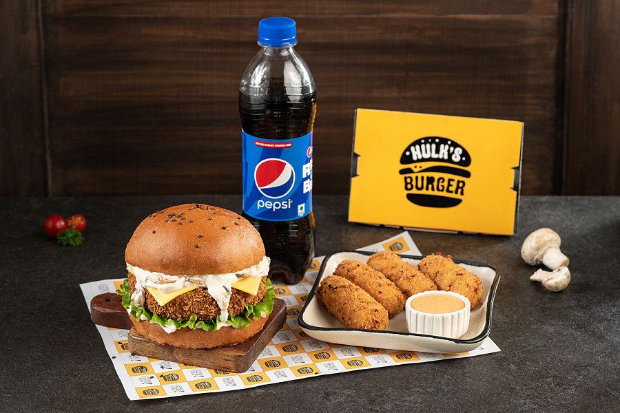 Crispy Shroom + Mac And Mozerella Cheese Stick + Beverage