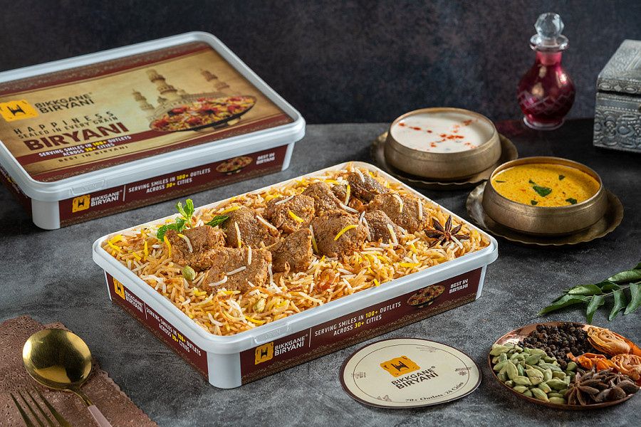 Mutton Dum Hyderabadi Boneless Biryani (1 Kg Serves 2)