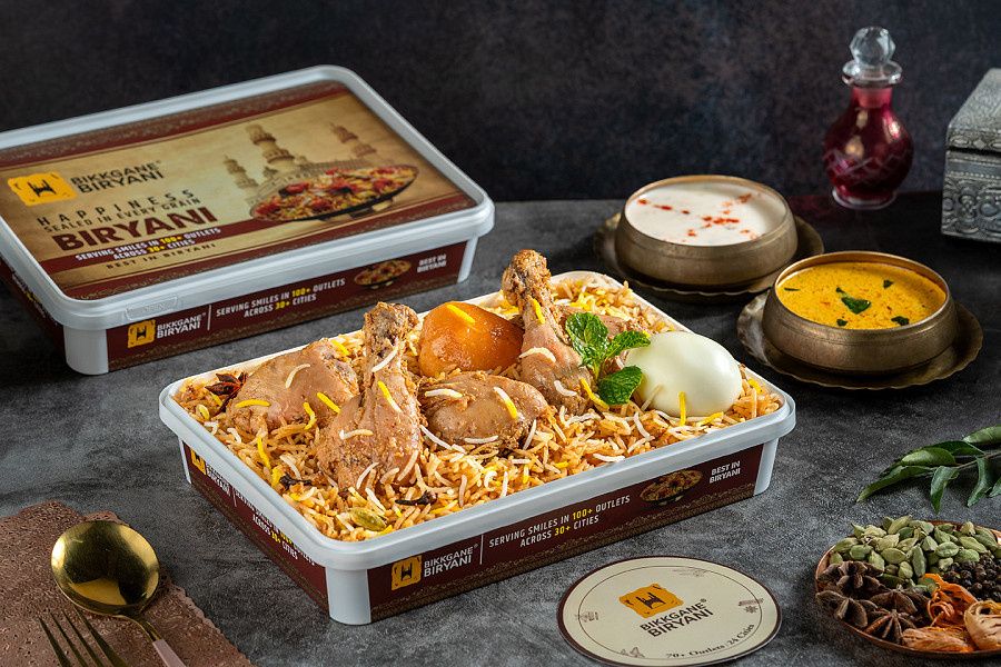 Kolkata Chicken Biryani (1 Kg Serves 2)