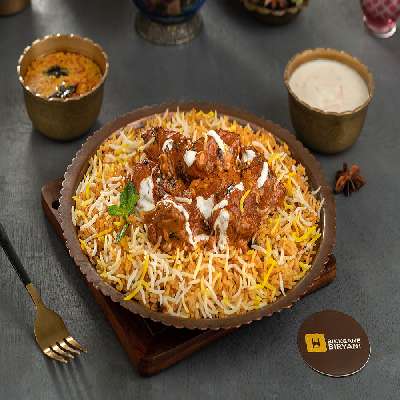 Butter Chicken Boneless Hyderabadi Biryani