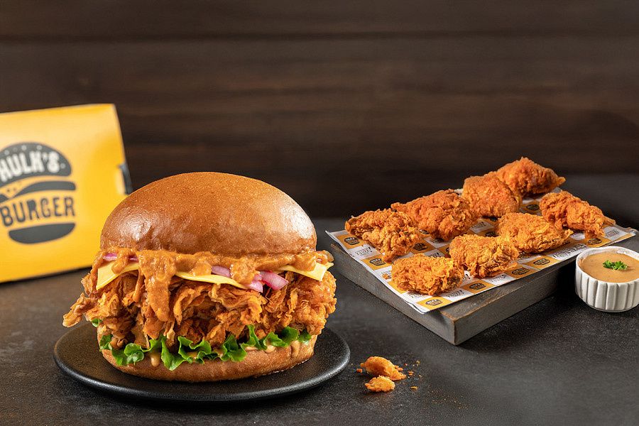 Hulk'S Chicken Burger & Fried Wings Combo - Save Rs 79!!