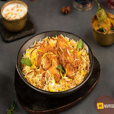 Chicken Dum Hyderabadi Boneless Biryani