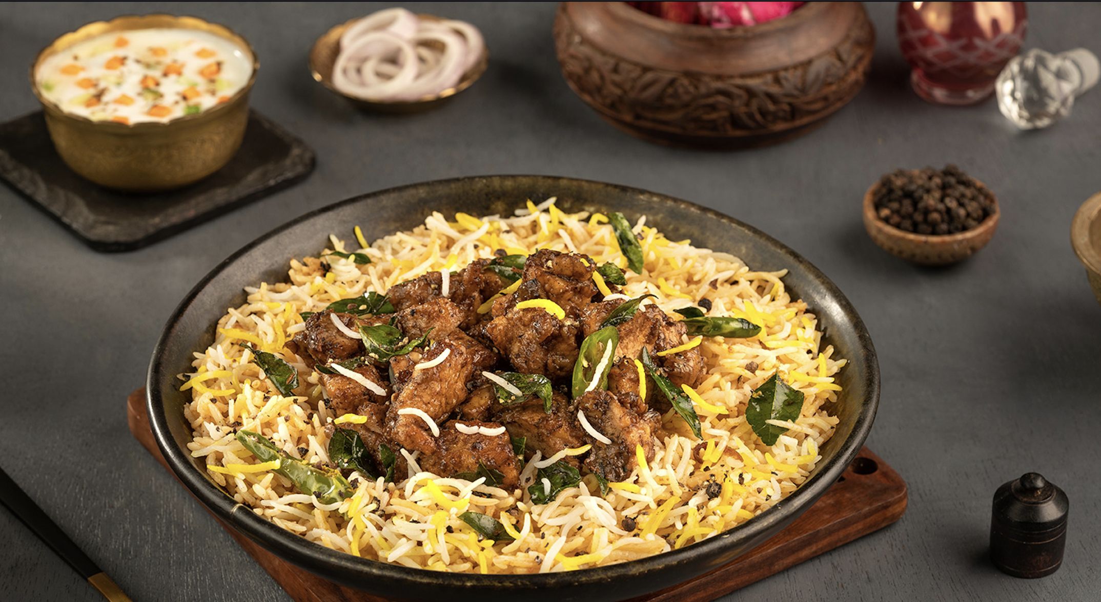 Pepper Chicken Hyderabadi Biryani Bowl (500ml)