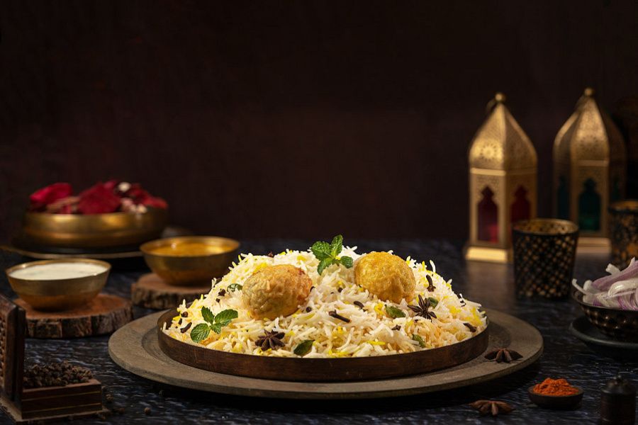 Egg Hyderabadii Biryani Bowl (Serves 1)