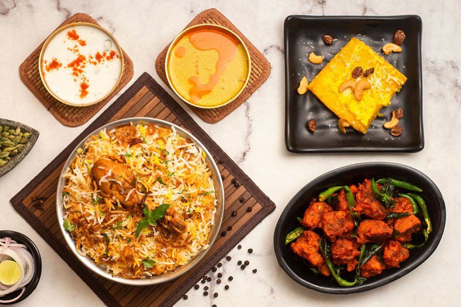Handi Chicken Dum Hyderabadi Biryani (Celebration)