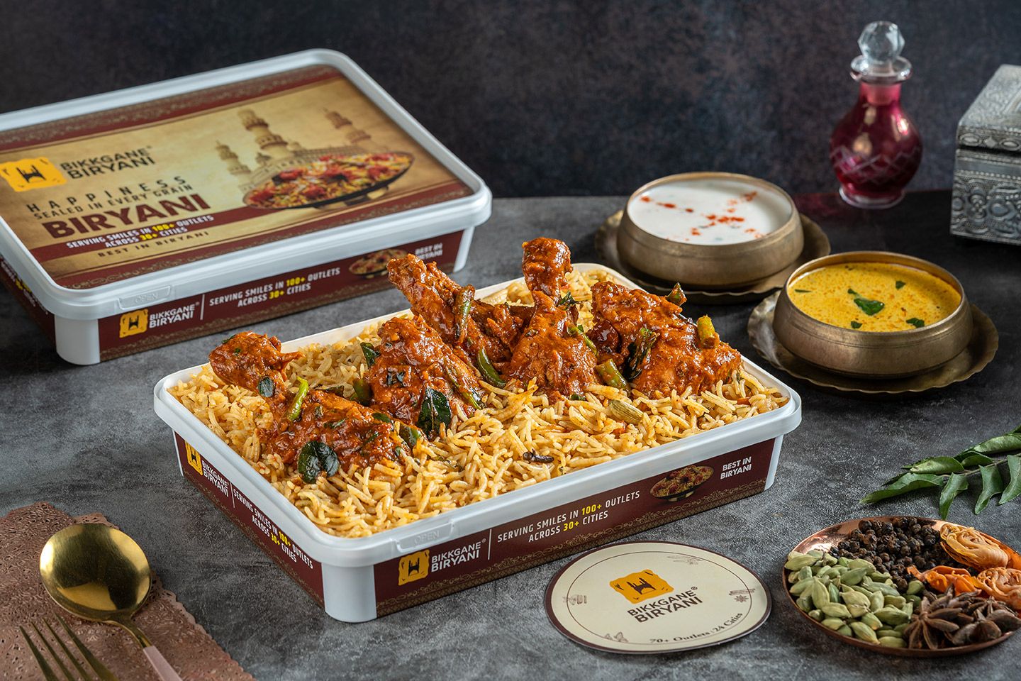 Andhra Chicken Biryani (1 Kg Serves 2-3)