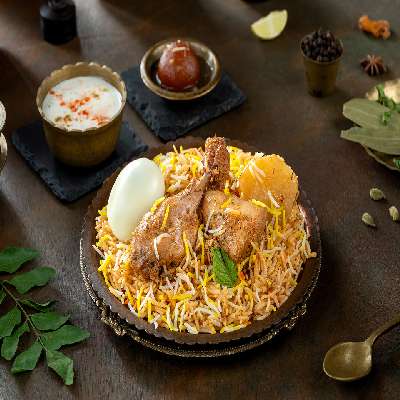 Shahi Kolkata Murgh Biryani( Kolkata Chicken Biryani - Serve -1 )