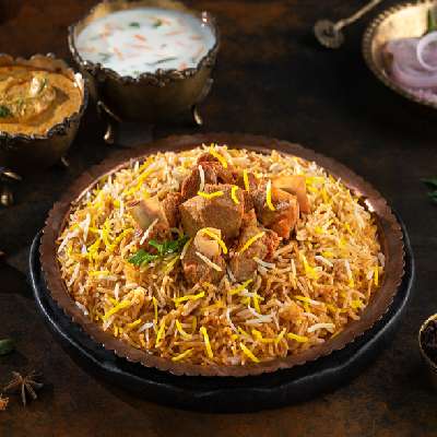 Double Chicken Dum Hyderabadi Boneless Biryani