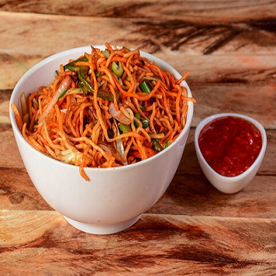 Schezwan Noodles Veg