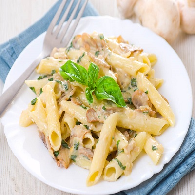 MUSHROOM ALFREDO PASTA