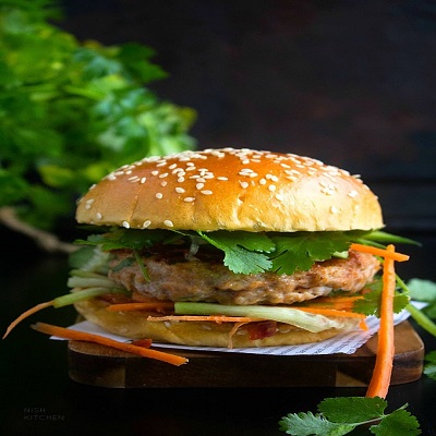 SIG. BUTTER CHICKEN BURGER
