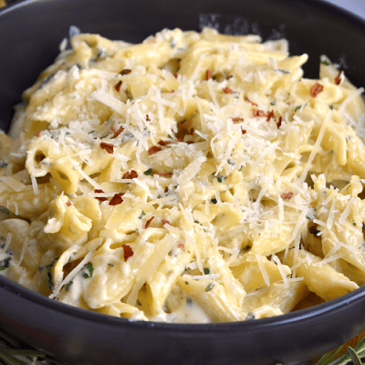 CREAMY PARMESAN PASTA