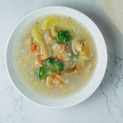 Broccoli, Baby Corn, Mushroom In Chilli Corn Sauce